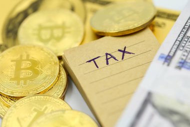Vergi mesajı ve dolar para ile Bitcoin Kripto Para , Dete
