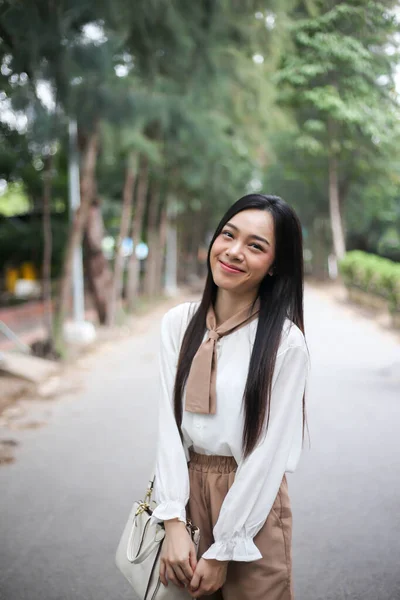 Portrait Asian Business Woman Corporate Building — Stock Photo, Image