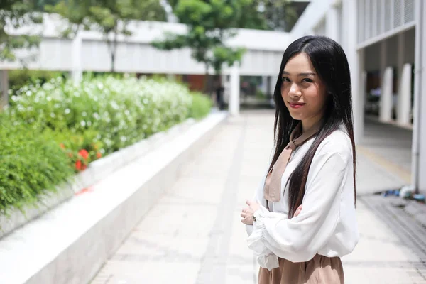 Portrait Asian Business Woman Corporate Building — Stock Photo, Image