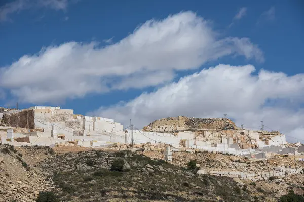 Marble mine with outdoor stock — Stock Photo, Image