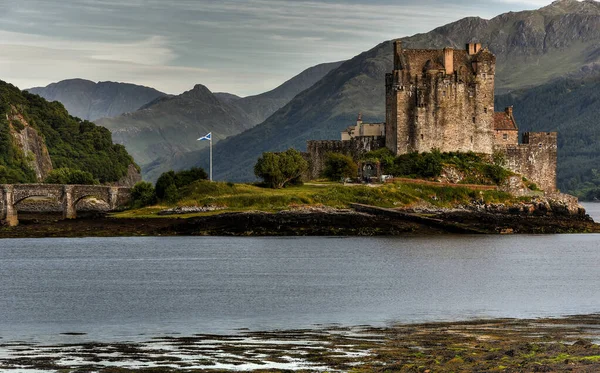 Κάστρο Eilean Donan Στη Δυτική Σκωτία — Φωτογραφία Αρχείου