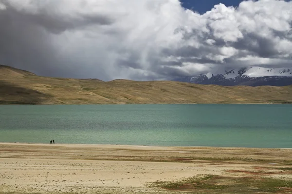 Yüksek dağ Gölü küçük Tibet, Ladakh