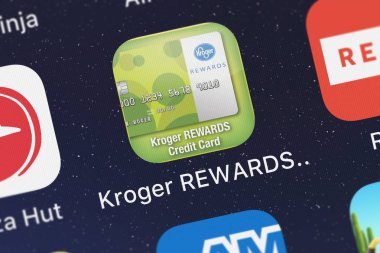 London, Büyük Britanya - 29 Eylül 2018: Screenshot Kroger ödülleri kredi kartı uygulaması mobil App iphone üzerinde US Bancorp simgesinden.