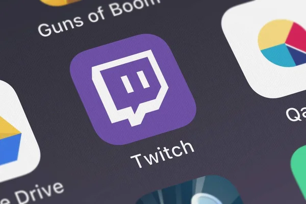 London, Büyük Britanya - 29 Eylül 2018: yakın çekim çekim seğirme: Live Streaming oyun uygulama simgesi seğirme Interactive, Inc bir iphone üzerinde.