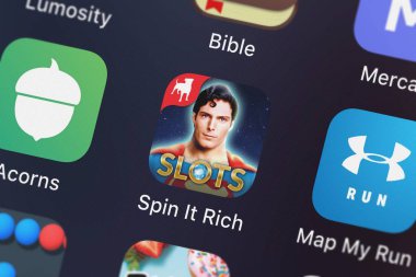 London, Büyük Britanya - 29 Eylül 2018: ekran görüntüsü Zynga Inc.'in mobil app Spin o zengin Casino yuvaları.