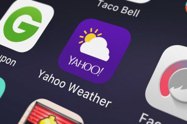 London, Büyük Britanya - 29 Eylül 2018: Screenshot-in hareket eden app--dan Yahoo Yahoo Weather.