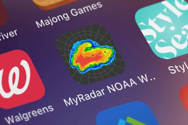 London, Büyük Britanya - 29 Eylül 2018: Screenshot Myradar Noaa meteoroloji radarı mobil App iphone üzerinde havacılık veri Systems, Inc simgesinden.
