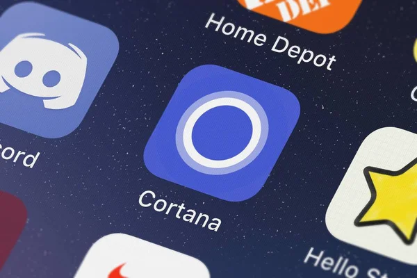 Londres Reino Unido Septiembre 2018 Primer Plano Aplicación Móvil Cortana — Foto de Stock