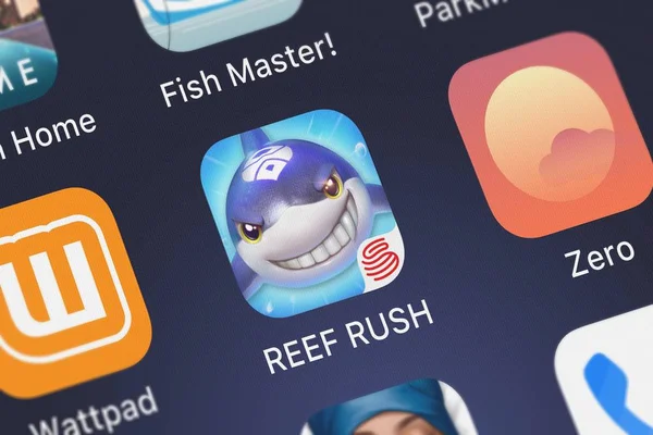 Netease ゲームからリーフ ラッシュ携帯アプリのロンドン イギリス 2018 クローズ アップ ショット — ストック写真