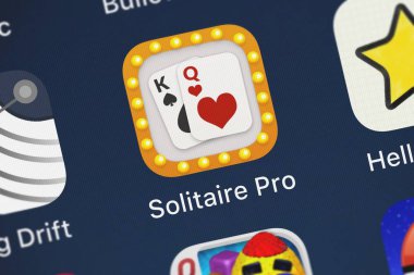 London, Büyük Britanya - 29 Eylül 2018: yakın çekim shot Solitaire Pro mobil App Optime yazılım LLC.