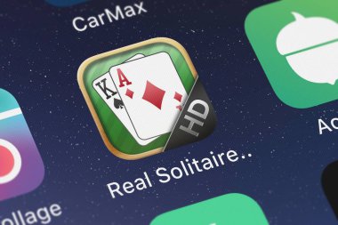 London, Büyük Britanya - 30 Eylül 2018: simgesi hareket eden app için iphone üzerinde Edgerift, Inc ipad gerçek Solitaire Pro.