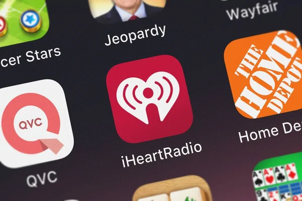 London, Büyük Britanya - 30 Eylül 2018: yakın çekim shot iheartradio mobil App üzerinden iheartmedia Yönetim Hizmetleri, Inc..
