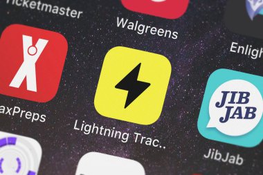 London, Büyük Britanya - 29 Eylül 2018: Screenshot-in hareket eden app jruston Apps--dan benim yıldırım Tracker Pro.