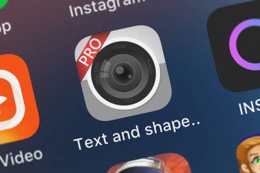 London, Büyük Britanya - 29 Eylül 2018: ekran görüntüsü App Holdings'ın mobil uygulaması metin ve şekil üzerinde fotoğraf Pro.