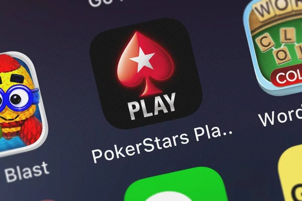 London, Büyük Britanya - 30 Eylül 2018: Screenshot-in hareket eden app Pokerstars Play Texas Holdem dan yıldız cep Limited. 