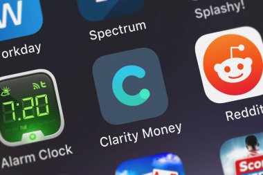 London, Büyük Britanya - 30 Eylül 2018: ekran görüntüsü netlik para mobil app netlik para - bütçesi.