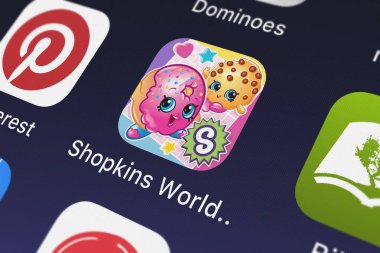 London, Büyük Britanya - 30 Eylül 2018: ekran görüntüsü güçlü Krallığı'nın mobil uygulaması Shopkins dünya.