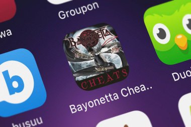 London, Büyük Britanya - 01 Ekim 2018: Bayonetta Hileleri - jchicken.com bir iphone ekran üzerinden ücretsiz mobil uygulaması.