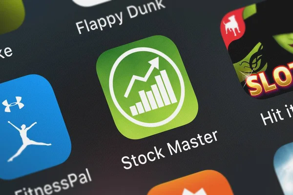 London, Büyük Britanya - 30 Eylül 2018: ekran görüntüsü Astontek Inc's mobil app stok Master: gerçek zamanlı hisse senetleri.