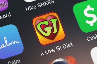 London, Büyük Britanya - 01 Ekim 2018: ekran görüntüsü, Poulet Maison Ptd Imperia mobil app A düşük Gi Diyet - Glisemik Endeksi arama.