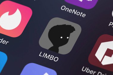 London, Büyük Britanya - 30 Eylül 2018: Close-up Playdead Limbo simgesinden bir iphone üzerinde.