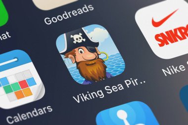 London, Büyük Britanya - 01 Ekim 2018: ekran görüntüsü Viking deniz korsan gemisi gün yarış mobil App iphone üzerinde makyaj Mania hikaye oyunları simgesinden.