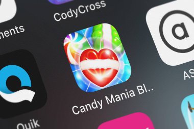 Suci Dalam Debu - Saleem - Video - MyLyricsFinder