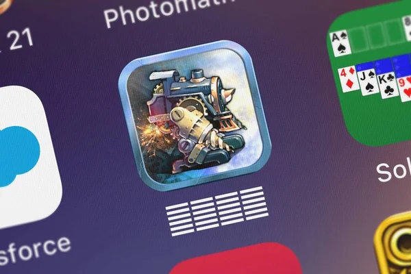 2018 아이폰에 오에서 모바일 프로그램의 아이콘 — 스톡 사진