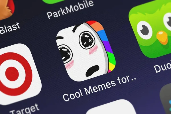 London, Büyük Britanya - 02 Ekim 2018: ekran görüntüsü Alejandro Portela'nın mobil app serin Memes Instagram - öfke Face Meme Maker ve komik Reddit Şakalar.