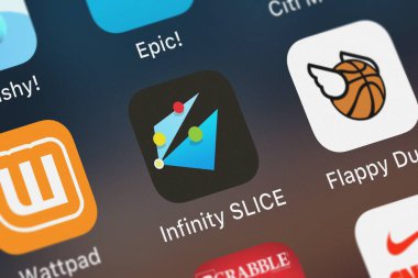 London, Büyük Britanya - 02 Ekim 2018: Screenshot-in hareket eden app Webavenue Unipessoal Lda dilimden Infinity. 