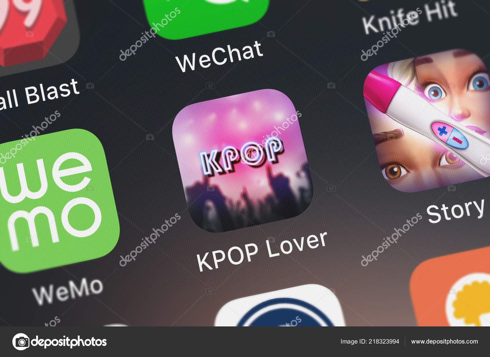 669 Kpop Stock Photos Images Download Kpop Pictures On Depositphotos