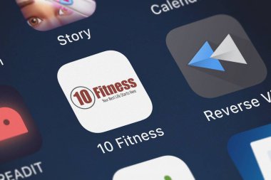 London, Büyük Britanya - 02 Ekim 2018: yakın çekim 10 Fitness bir kadeh. bir iPhone uygulama simgesi Netpulse Inc.