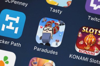 London, Büyük Britanya - 02 Ekim 2018: Screenshot-in hareket eden app M2h üzerinden Paradudes.