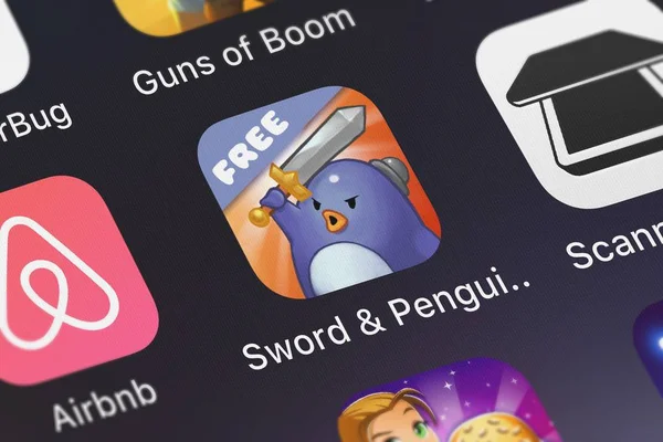 London Wielka Brytania Października 2018 Sword Pingwin Bezpłatna Aplikacja Mobilna — Zdjęcie stockowe