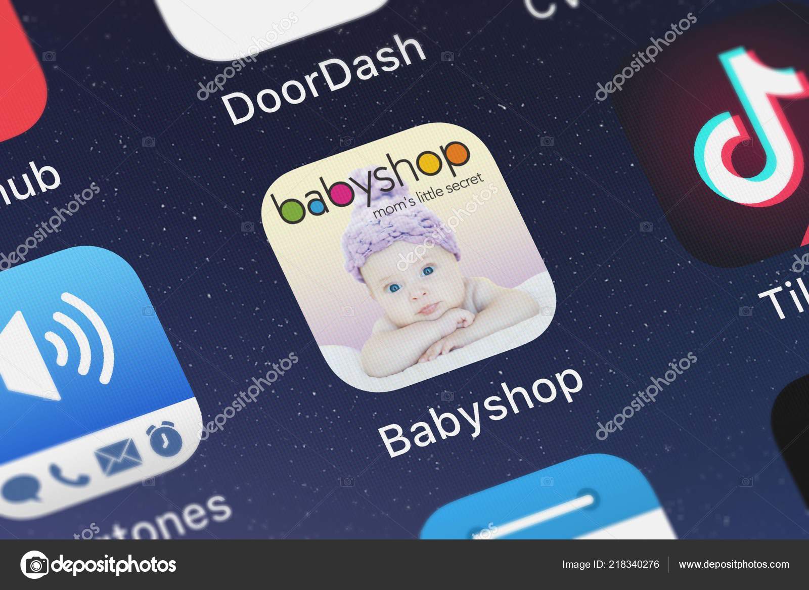 London United Kingdom October 2018 Icon Mobile App Babyshop