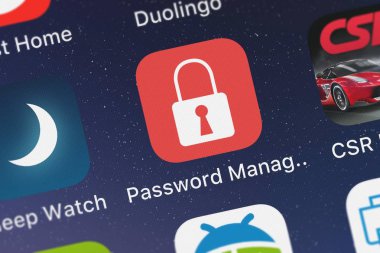 London, Büyük Britanya - 02 Ekim 2018: Screenshot-in hareket eden app için iphone güvenli Estill Hill şifre yöneticisi parmak baskı kilidi.