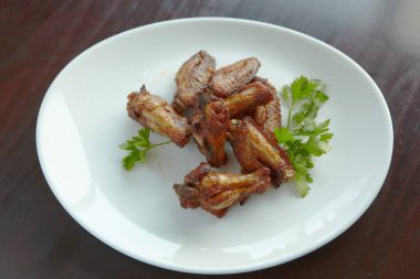 Restorandan yemek. tavuk