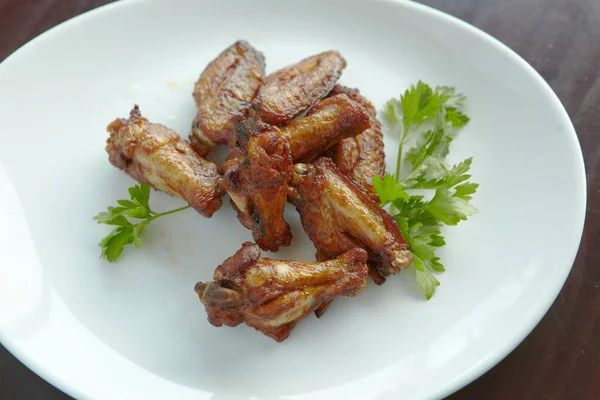 Restorandan yemek. tavuk