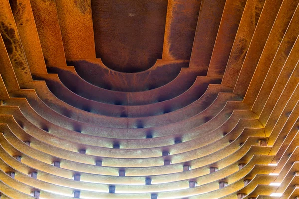 Bu güzel görünümü Kilisesi borgloonloon meyve çiçekleri yanında yer alır