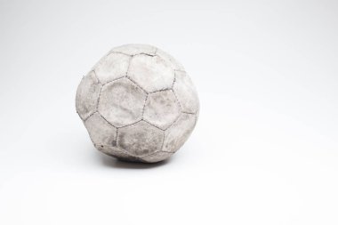 overplaying nedeniyle, bu deri futbol yıpranmış