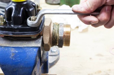 arasında benchfix için su ile kenevir ve beyinameliyatı MANŞONLA