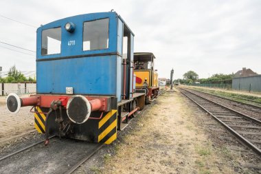 Bu bağlantı demir bir trenin yakından içinde