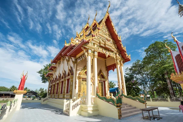 Nieuwe Thaise Tempel Mae Kue Een Zonnige Dag Thailand — Stockfoto