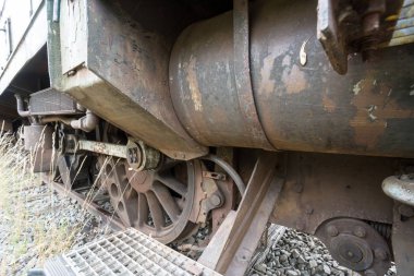 Eğer bir tren atılır, hin tren mezarlıkta biter