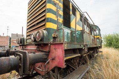 Eğer bir tren atılır, hin tren mezarlıkta biter