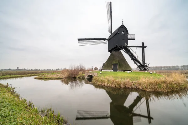 Wodzie Wiatraki Zandwijkse Uppel Holandii Nederland — Zdjęcie stockowe