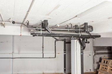 sağlam boru Polietilen Drenaj boruları Bodrum katında tuvaletler için