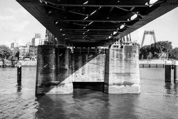 Puente Acero Del Puerto Real Encuentra Rotterdam Puerto Real —  Fotos de Stock