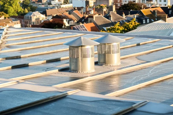 an zinc roof