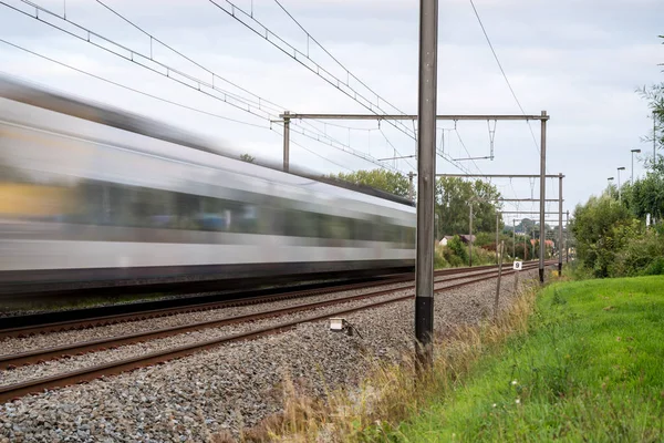 Pista correre via nella profondità — Foto Stock